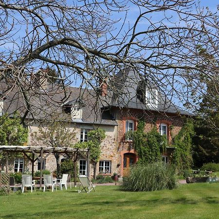 Les Gouleries Bed & Breakfast Dangy Exterior photo